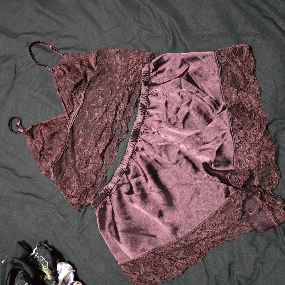La Senza Satin Lace Sleep Set